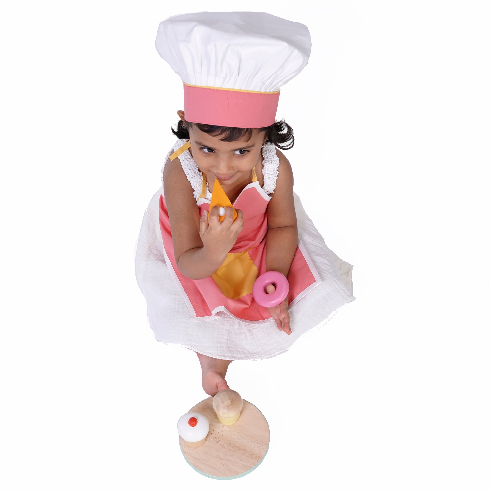 CHEF HAT APRON AND SWEETIE PIE DESSERT BUNDLE BOX