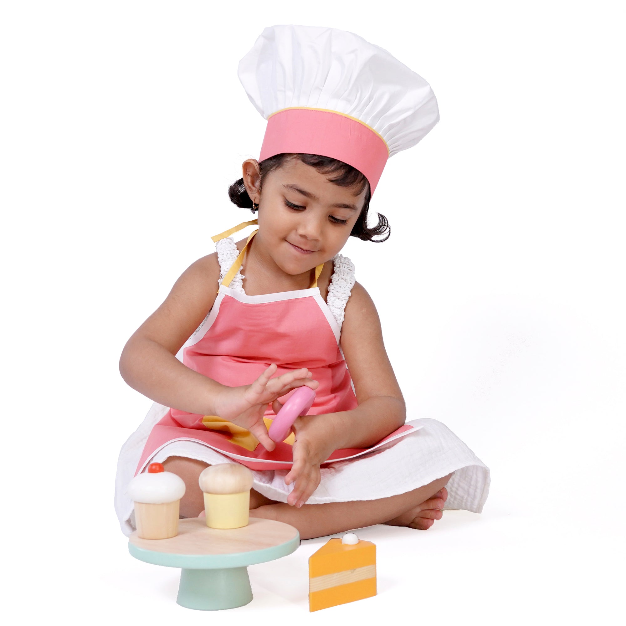 CHEF HAT APRON AND SWEETIE PIE DESSERT BUNDLE BOX