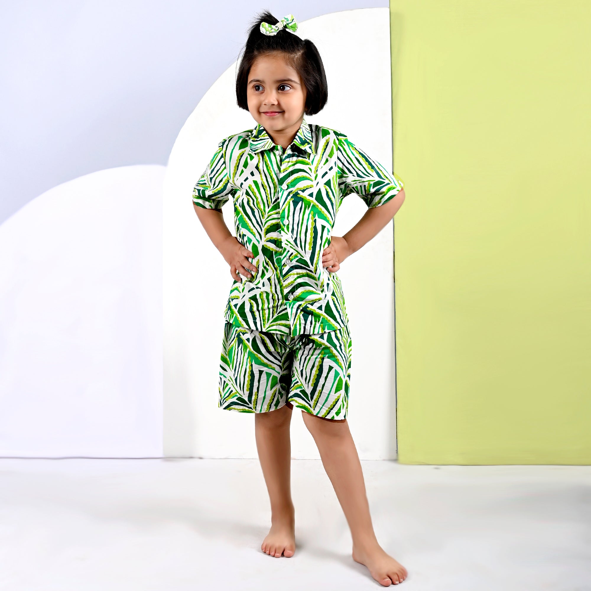 FOLIAGE SHIRT AND SHORTS LOUNGEWEAR