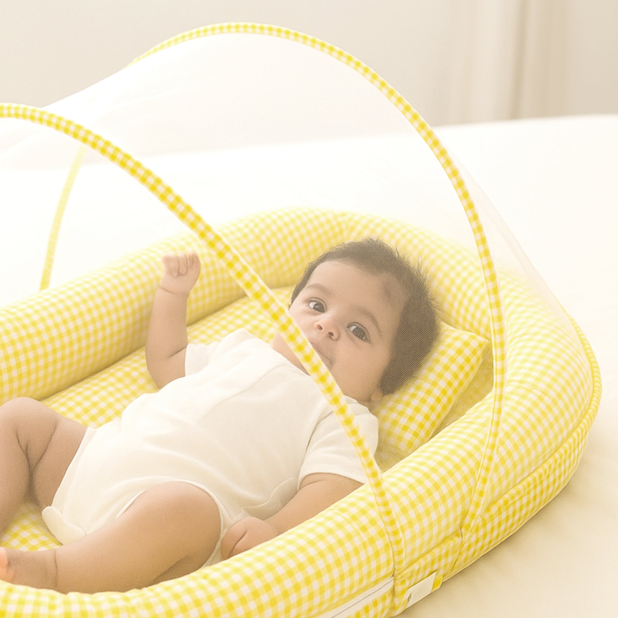 YELLOW GINGHAM NESTO PAD MOSQUITO NET