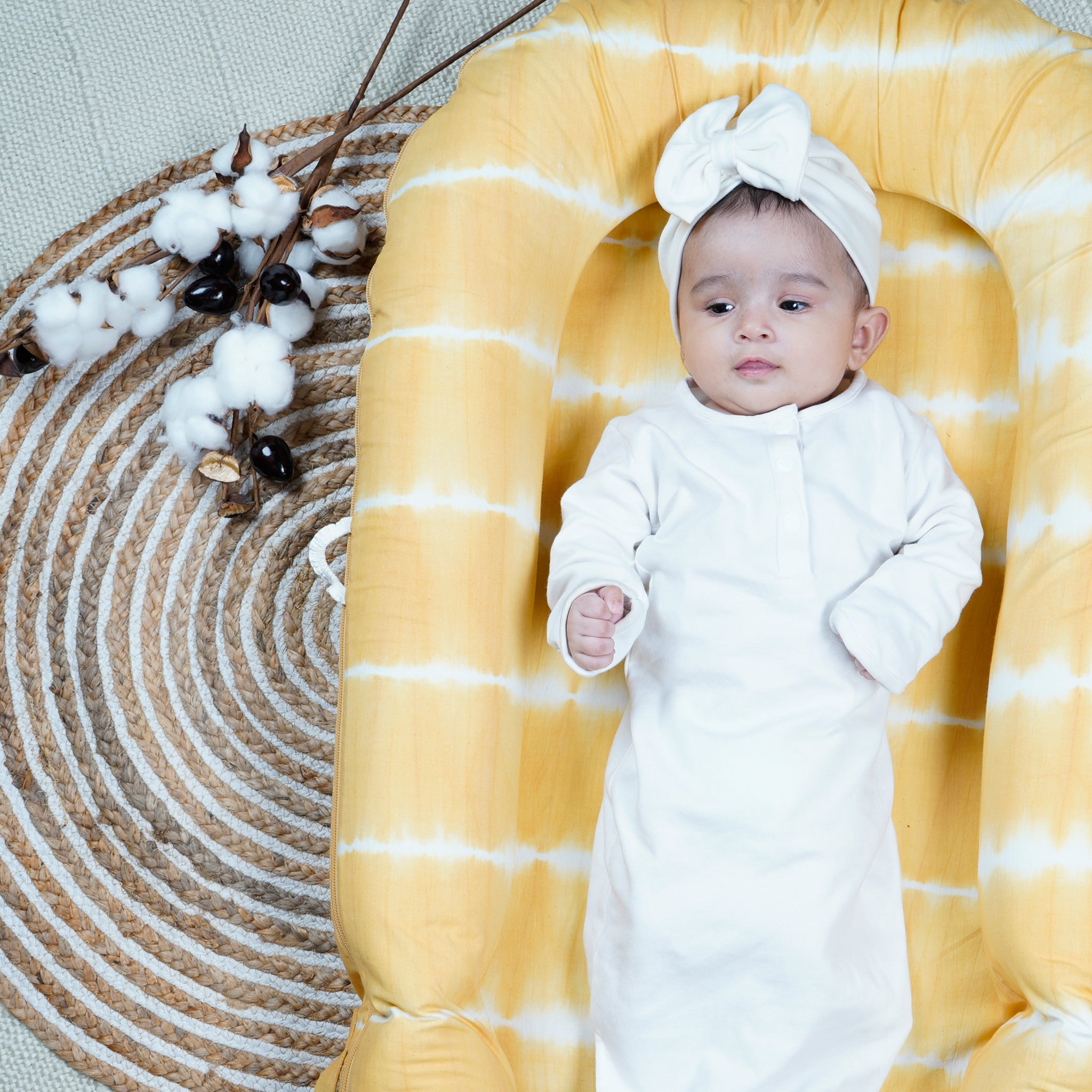 CREAM BOW TURBAN