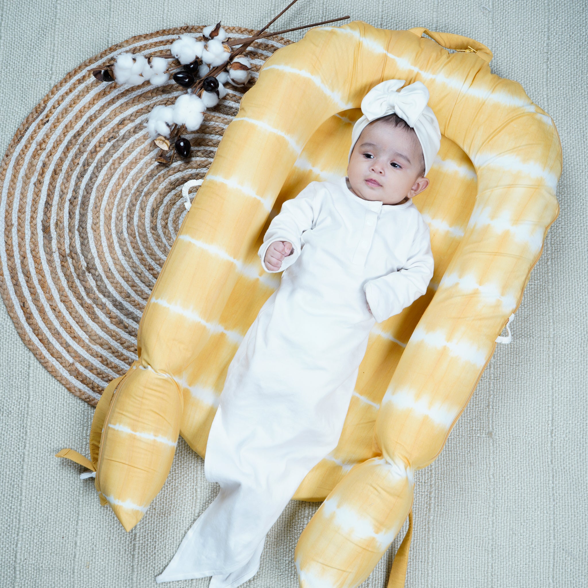CREAM BOW TURBAN