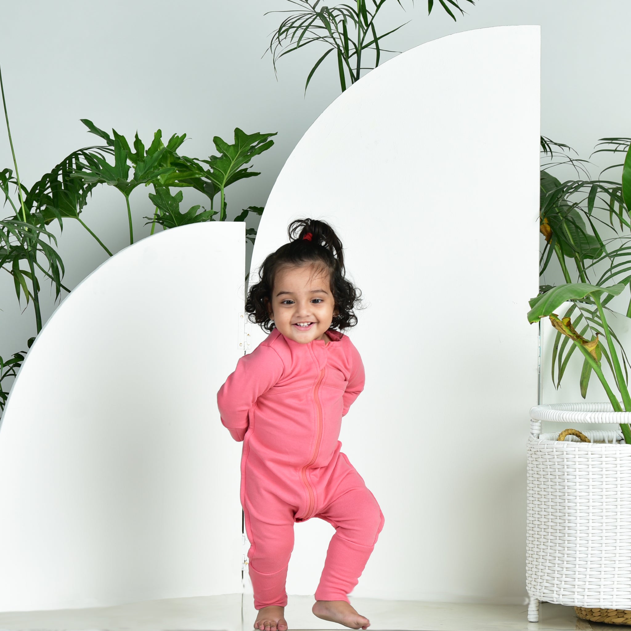 DESSERT ROSE SLEEPSUIT