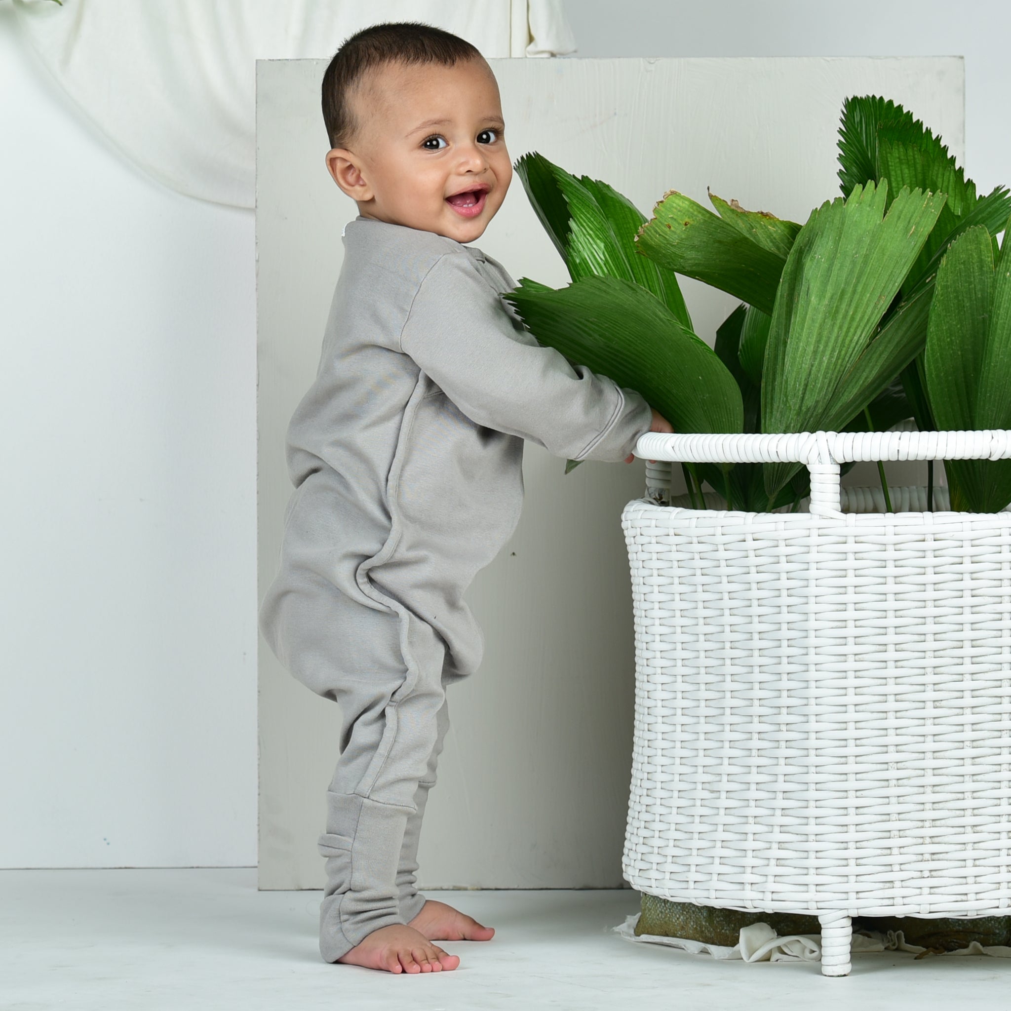 SMOKY GREY SLEEPSUIT