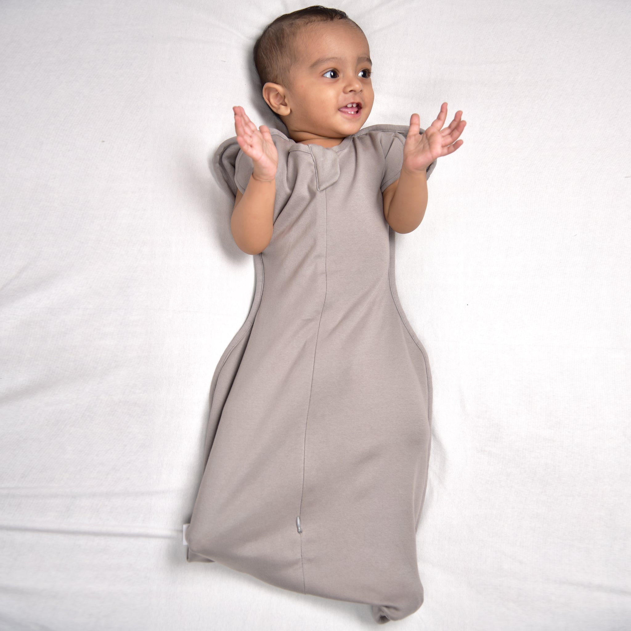 SMOKY GREY TRANSITIONAL POD