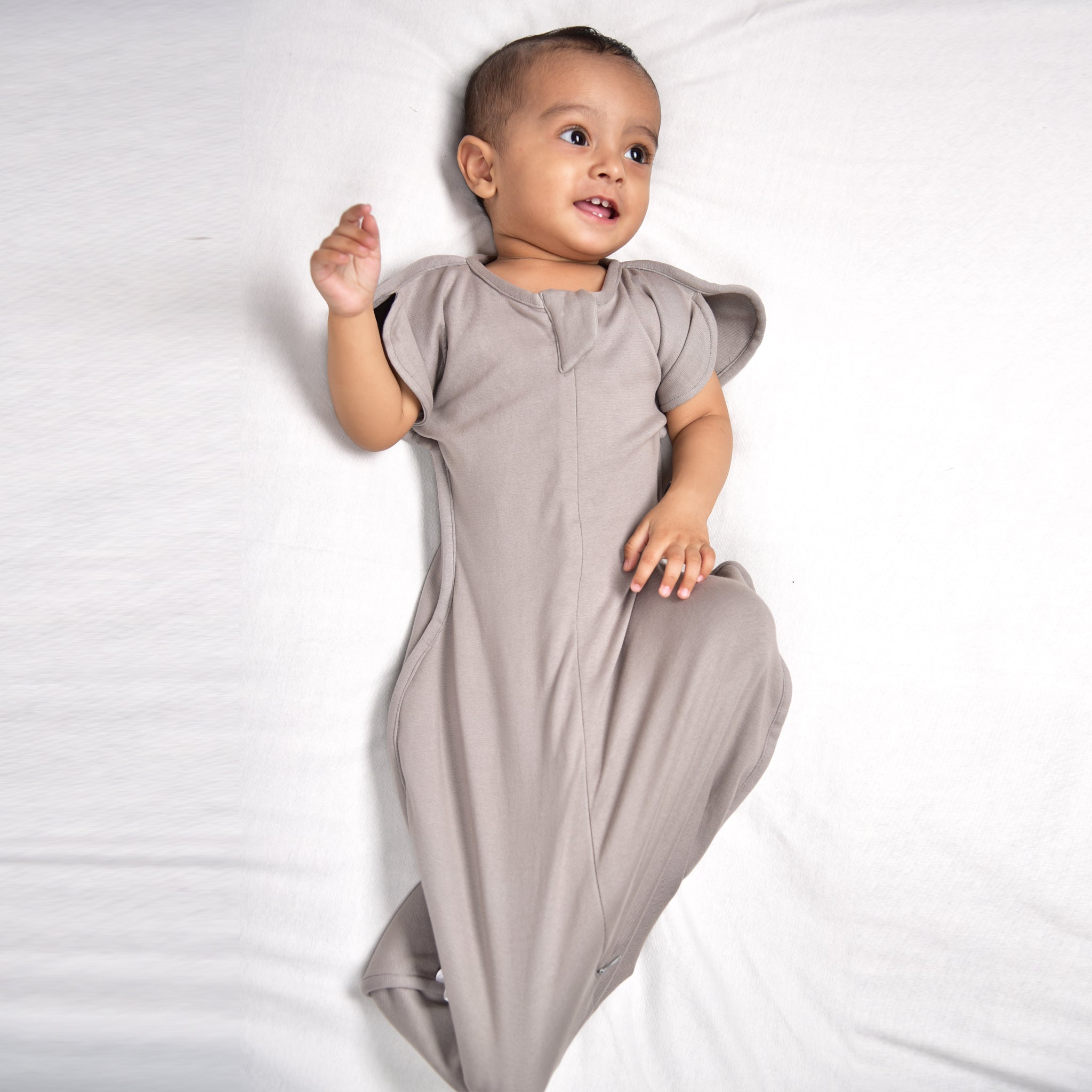 SMOKY GREY TRANSITIONAL POD