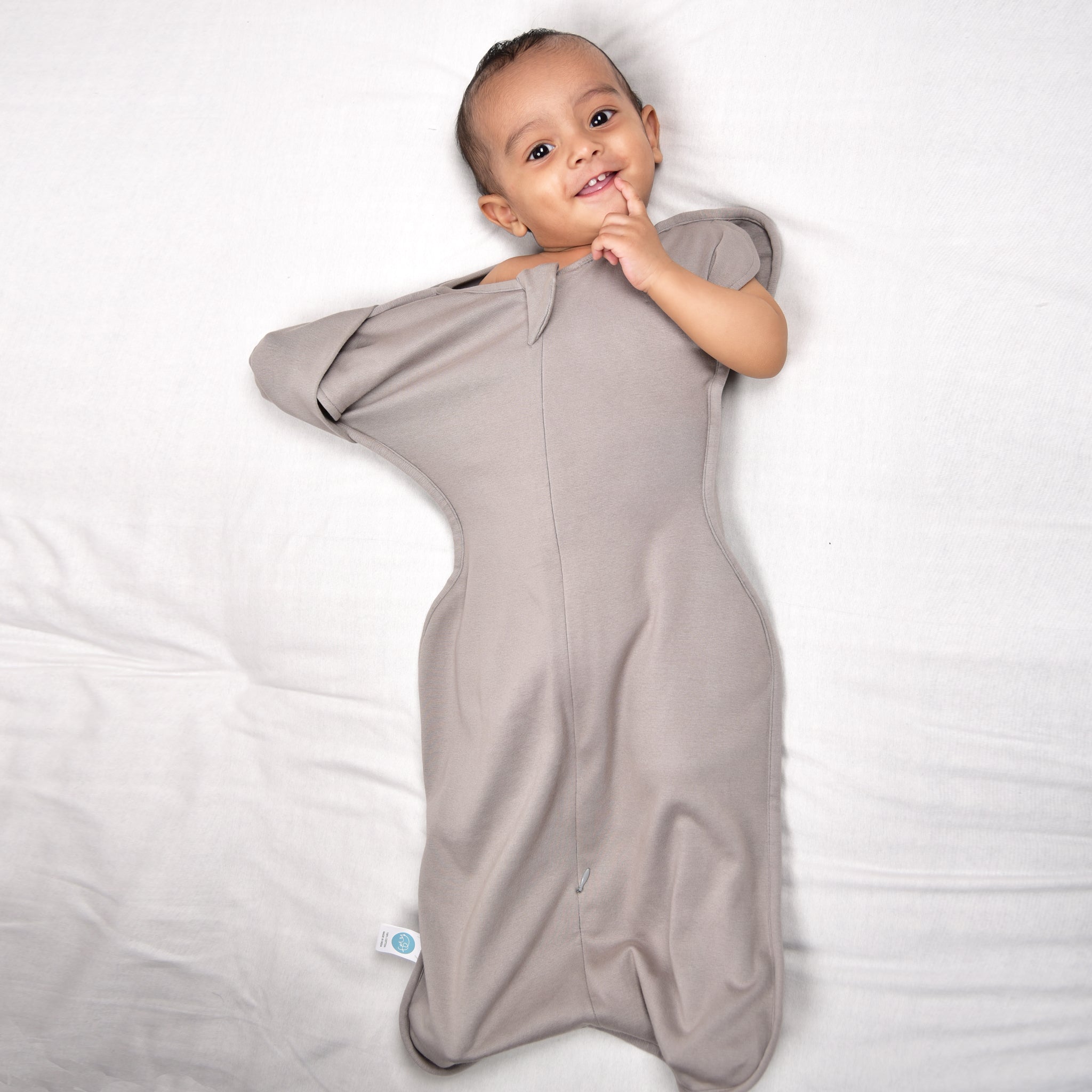 SMOKY GREY TRANSITIONAL POD