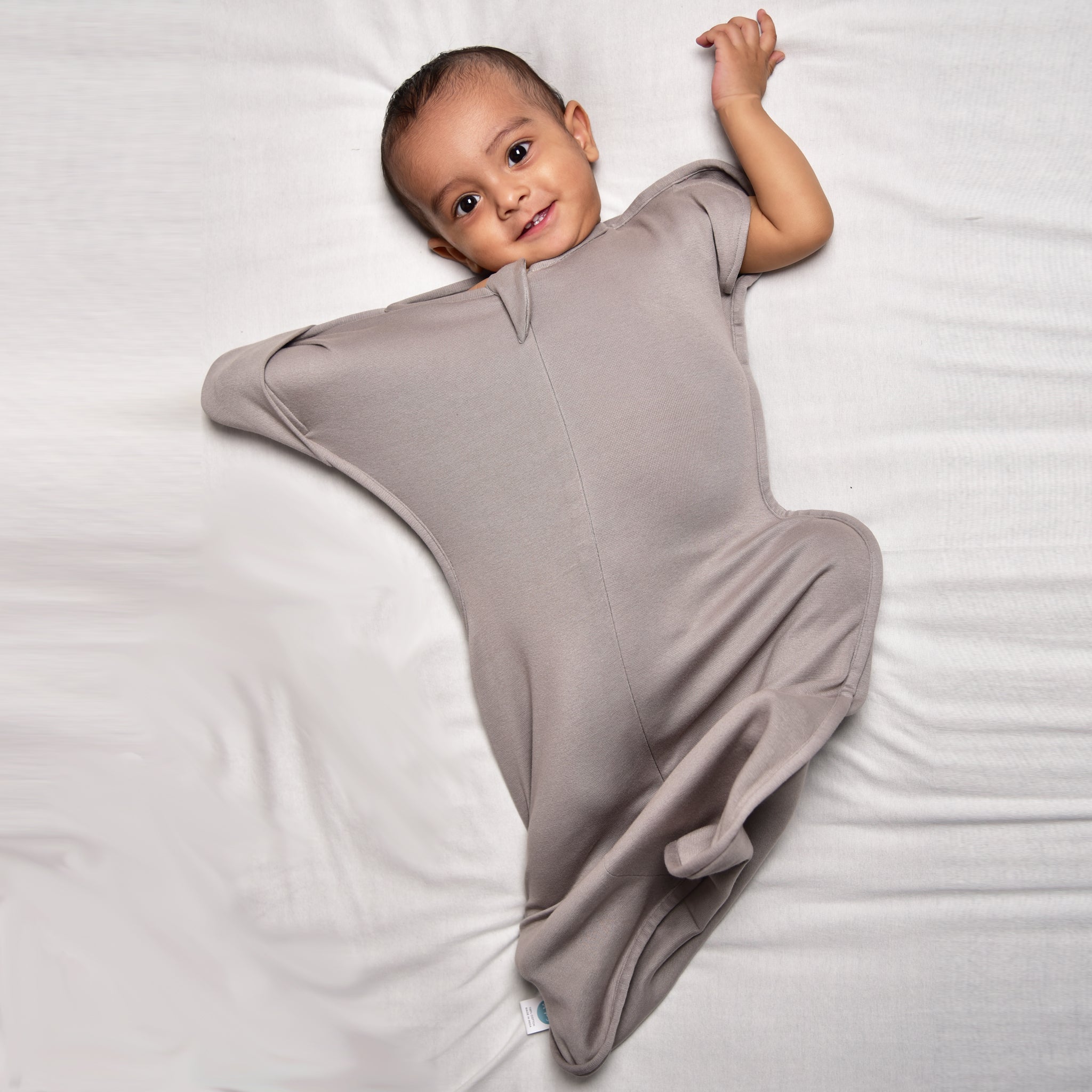 SMOKY GREY TRANSITIONAL POD