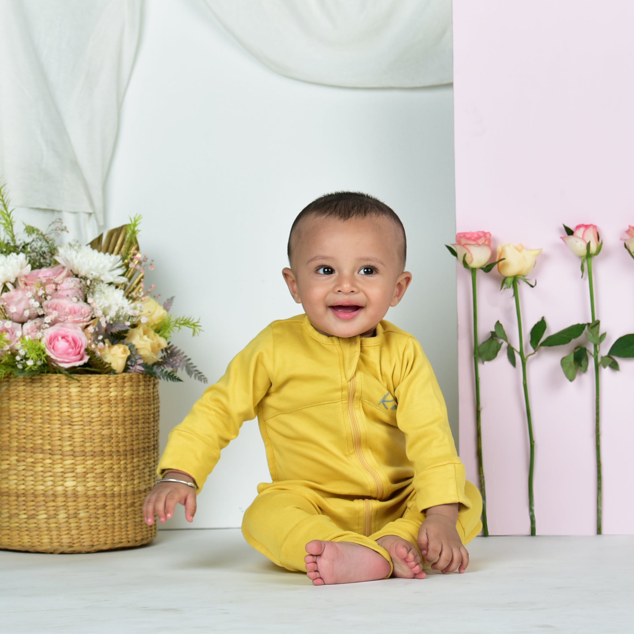 YOLK YELLOW ROSE SLEEPSUIT