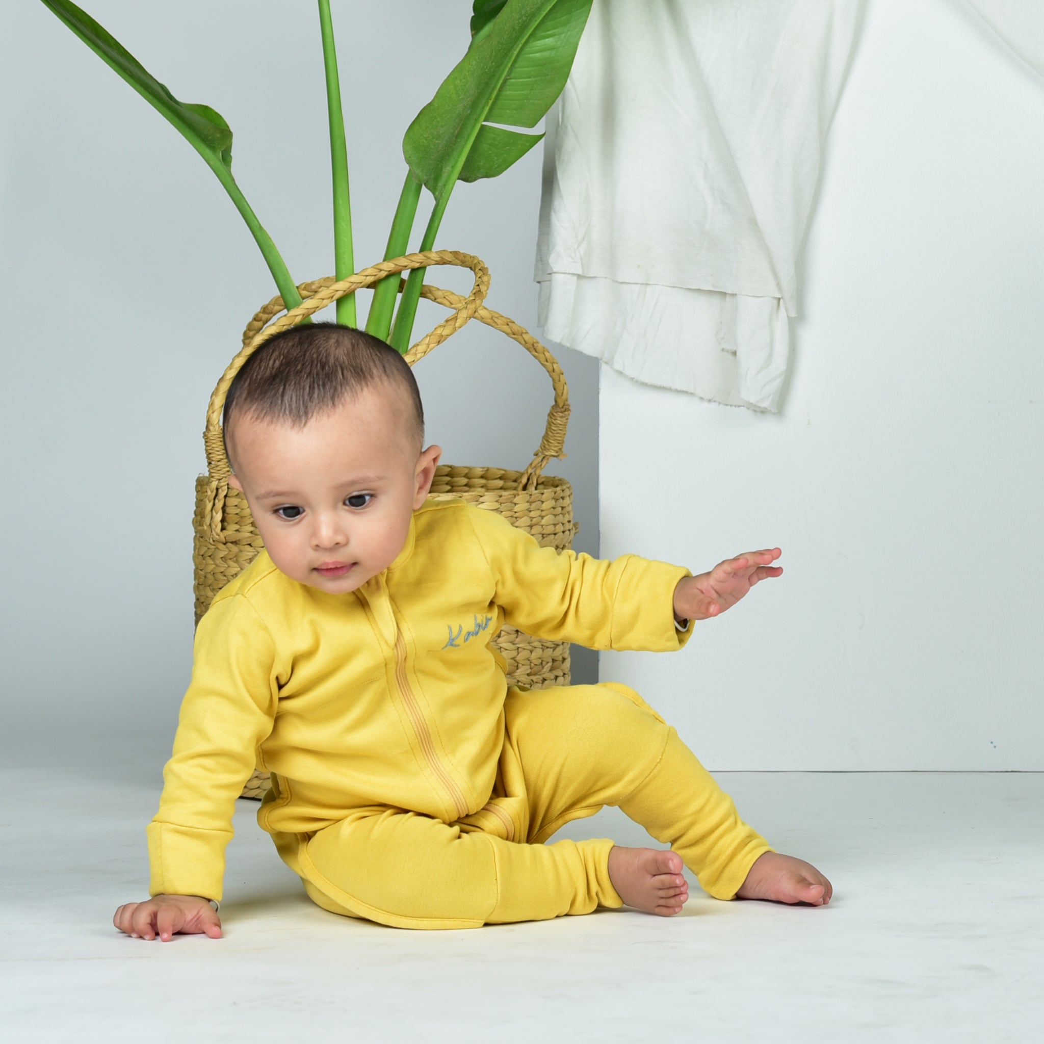 YOLK YELLOW ROSE SLEEPSUIT