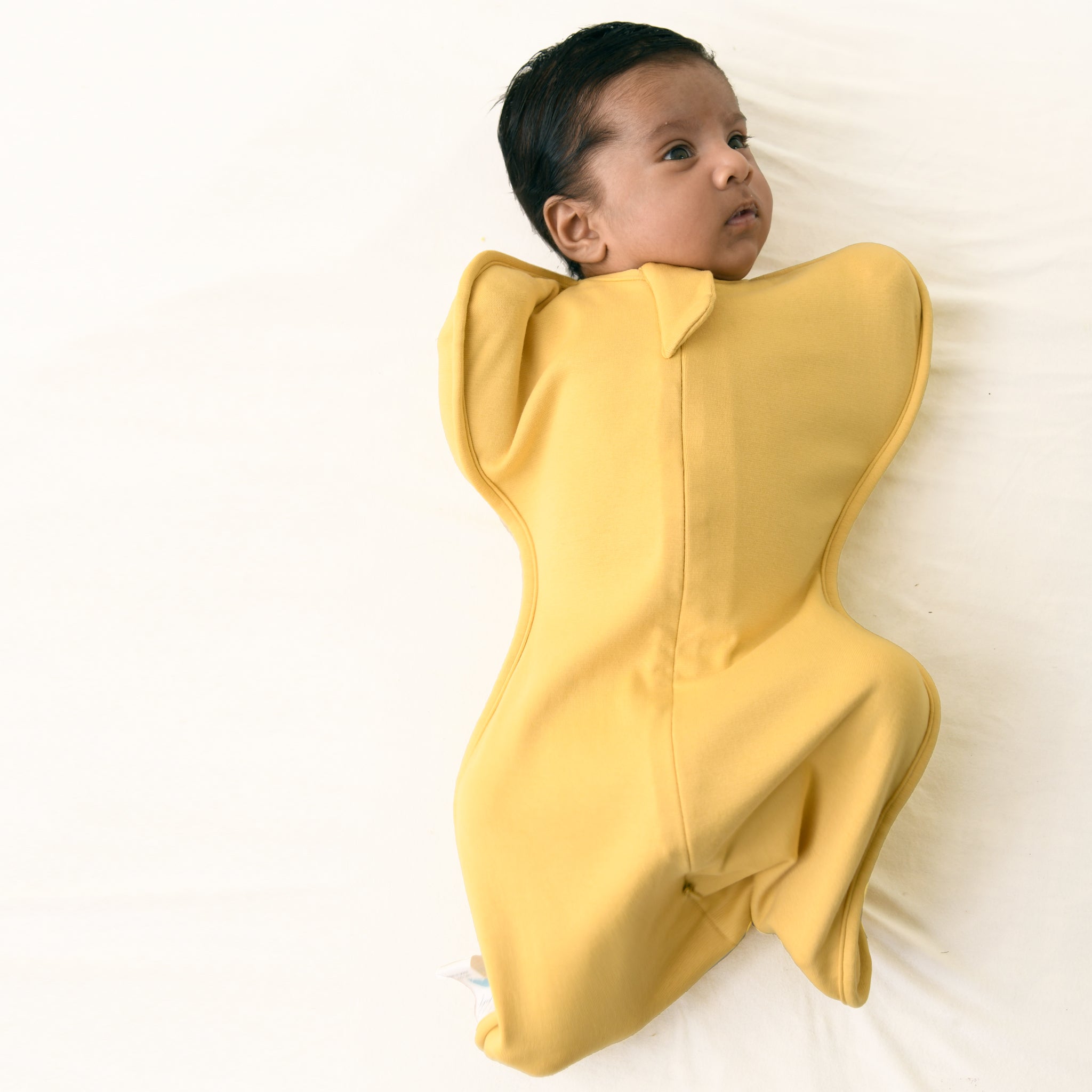 SLEEPING POD SWADDLE FOR BABIES (0.6 TOG) - YOLK YELLOW | TULO BABY