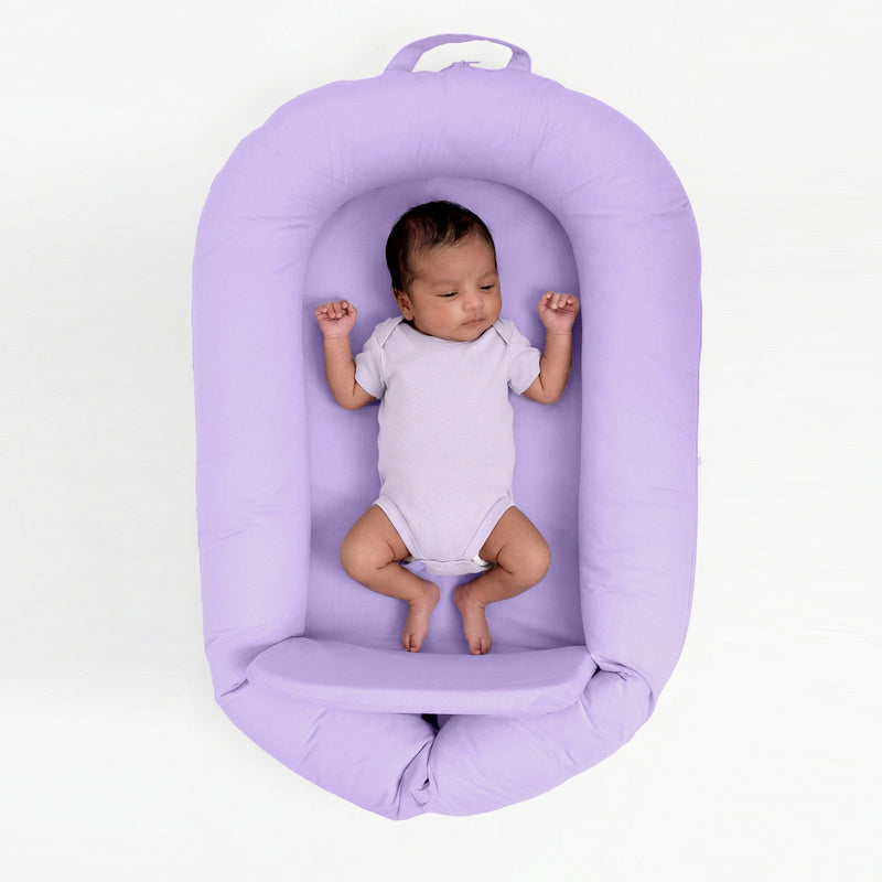 Newborn Cocoon (0–3 Months)