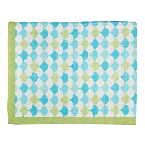 MELLOW GREEN SCALLOP QUILT