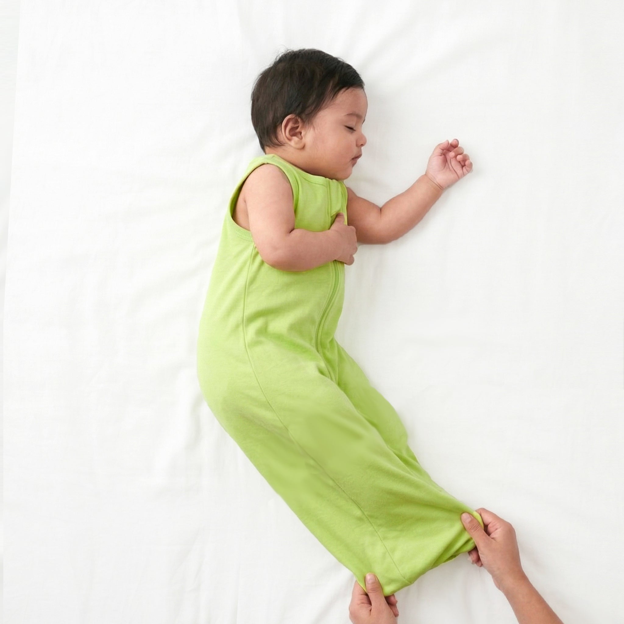 BABY SLEEPING BAG (0.6 TOG) - SHADOW LIME | TULO BABY