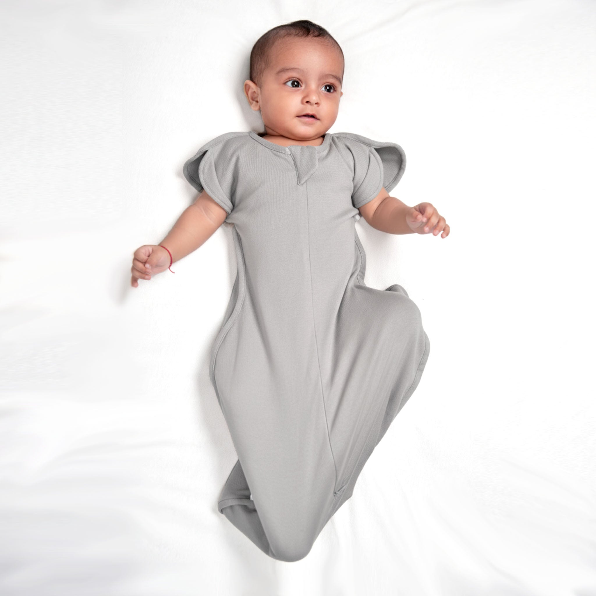 TRANSITIONAL POD SWADDLE FOR BABIES (0.6 TOG) - SMOKY GREY | TULO BABY
