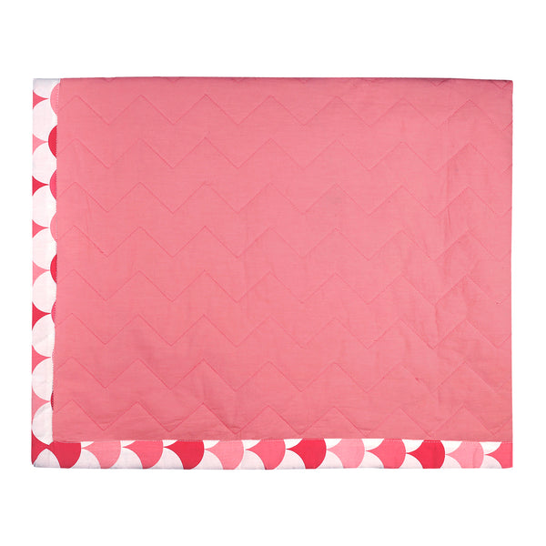 DESSERT ROSE SCALLOP QUILT