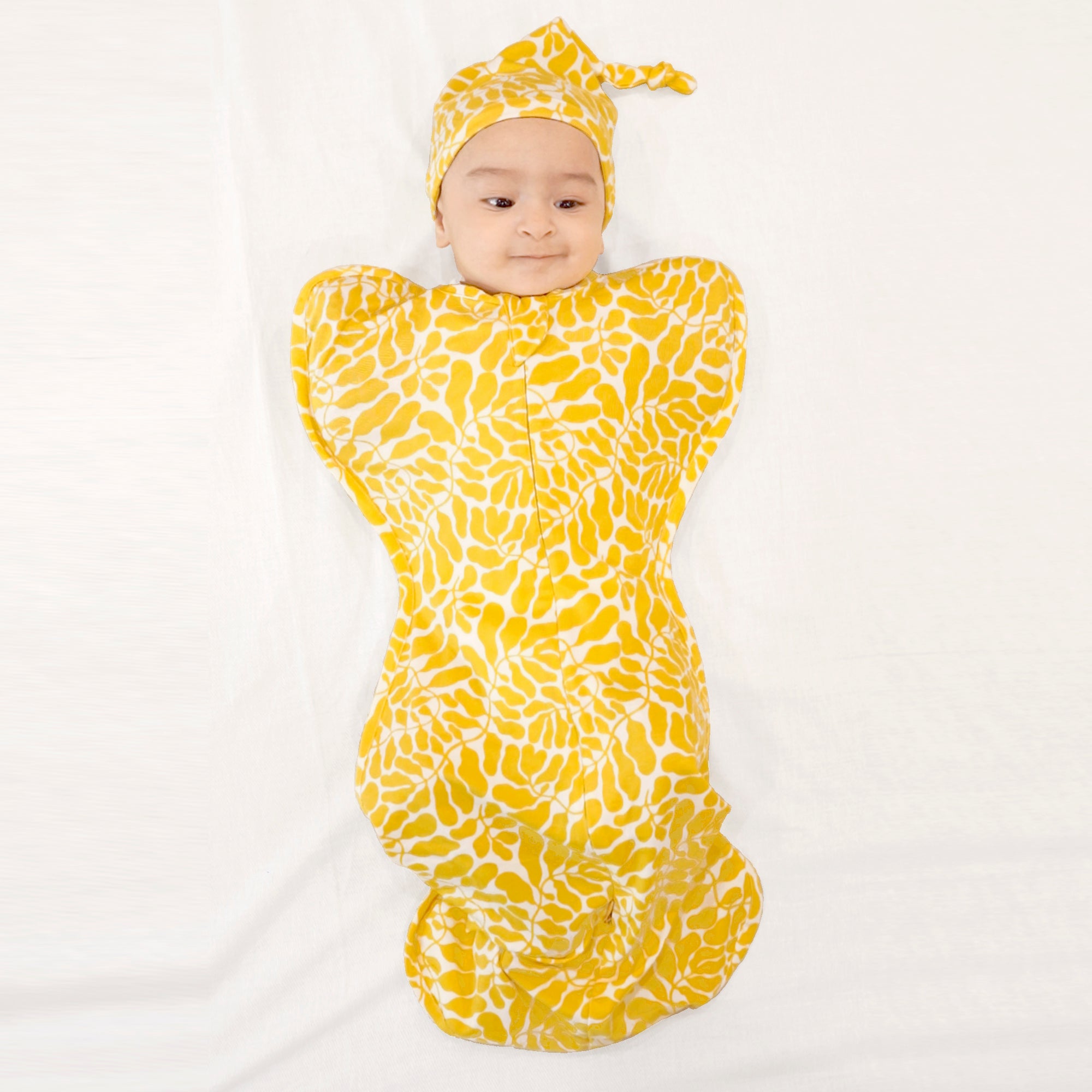 YOLK YELLOW FERN SLEEPING POD SWADDLE FOR BABIES