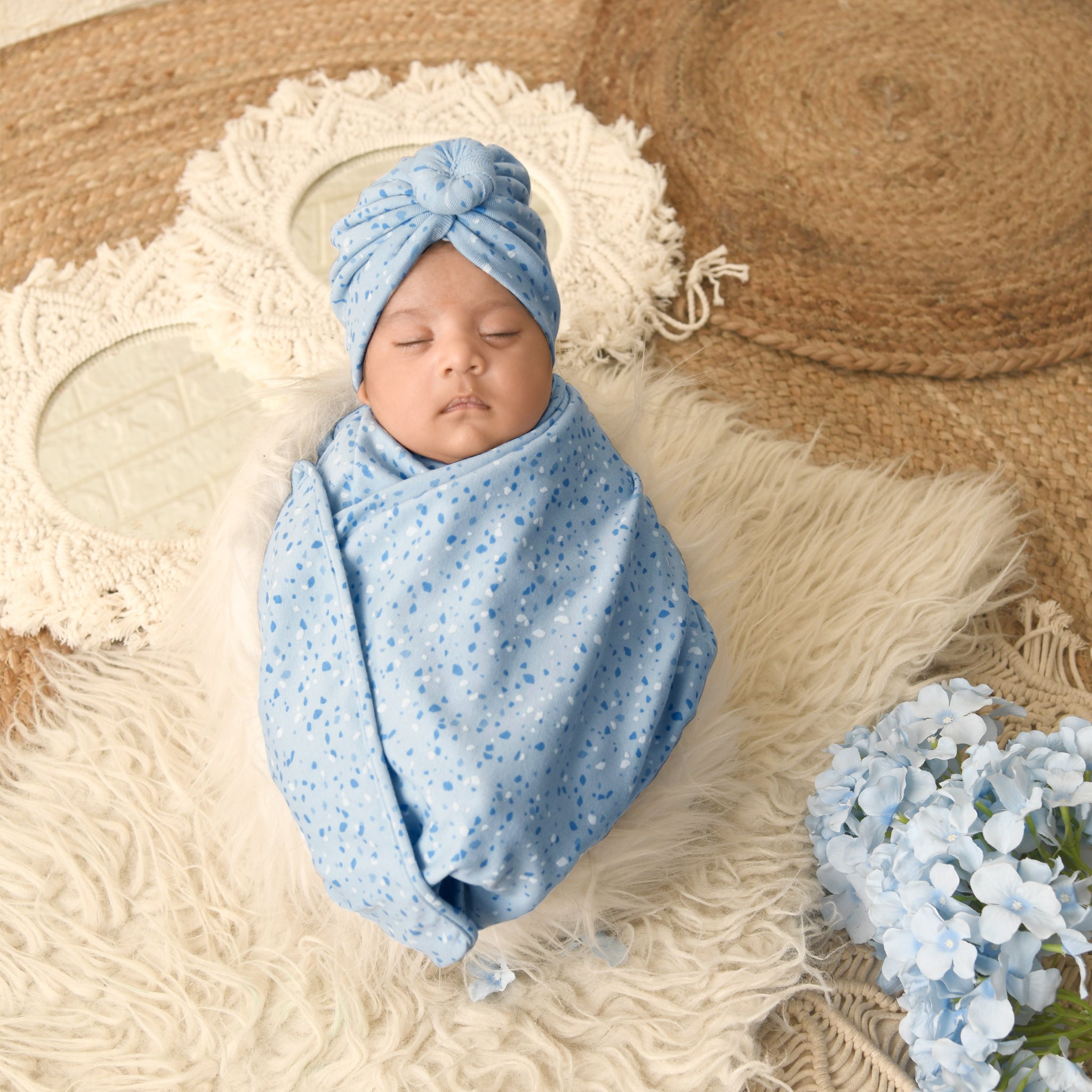 DUSK BLUE STRETCHY JERSEY SWADDLE BLANKET