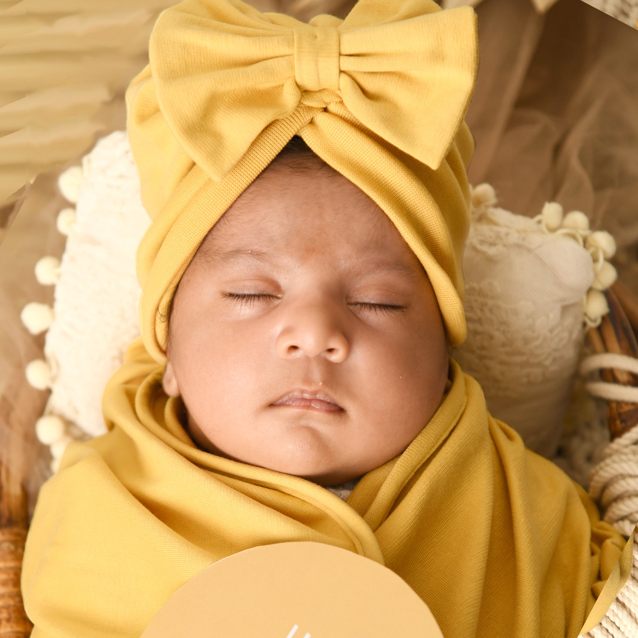 YOLK YELLOW STRETCHY JERSEY SWADDLE BLANKET